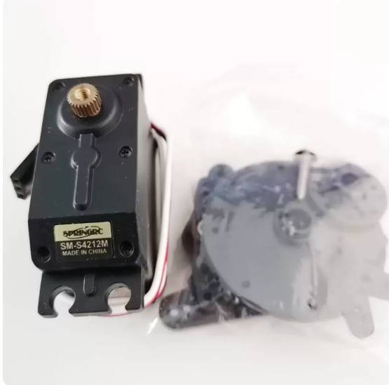 SpringRC SM-4212M 60g/12kg-cm/ - Servo Metal Gear recensione e prezzo
